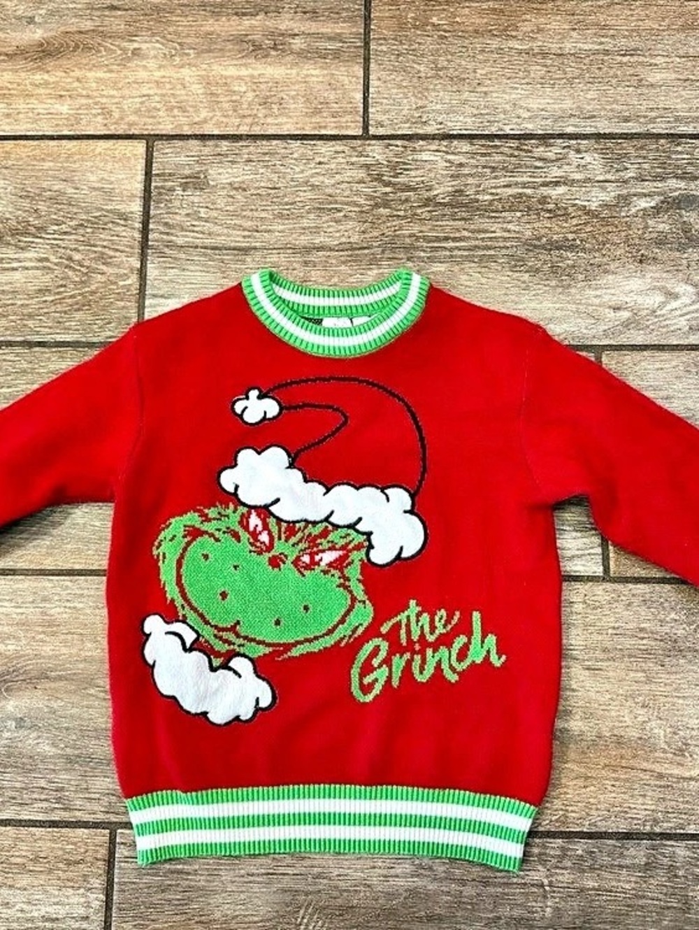 The Grinch Girls Holiday Sweater Size XS (5/6)